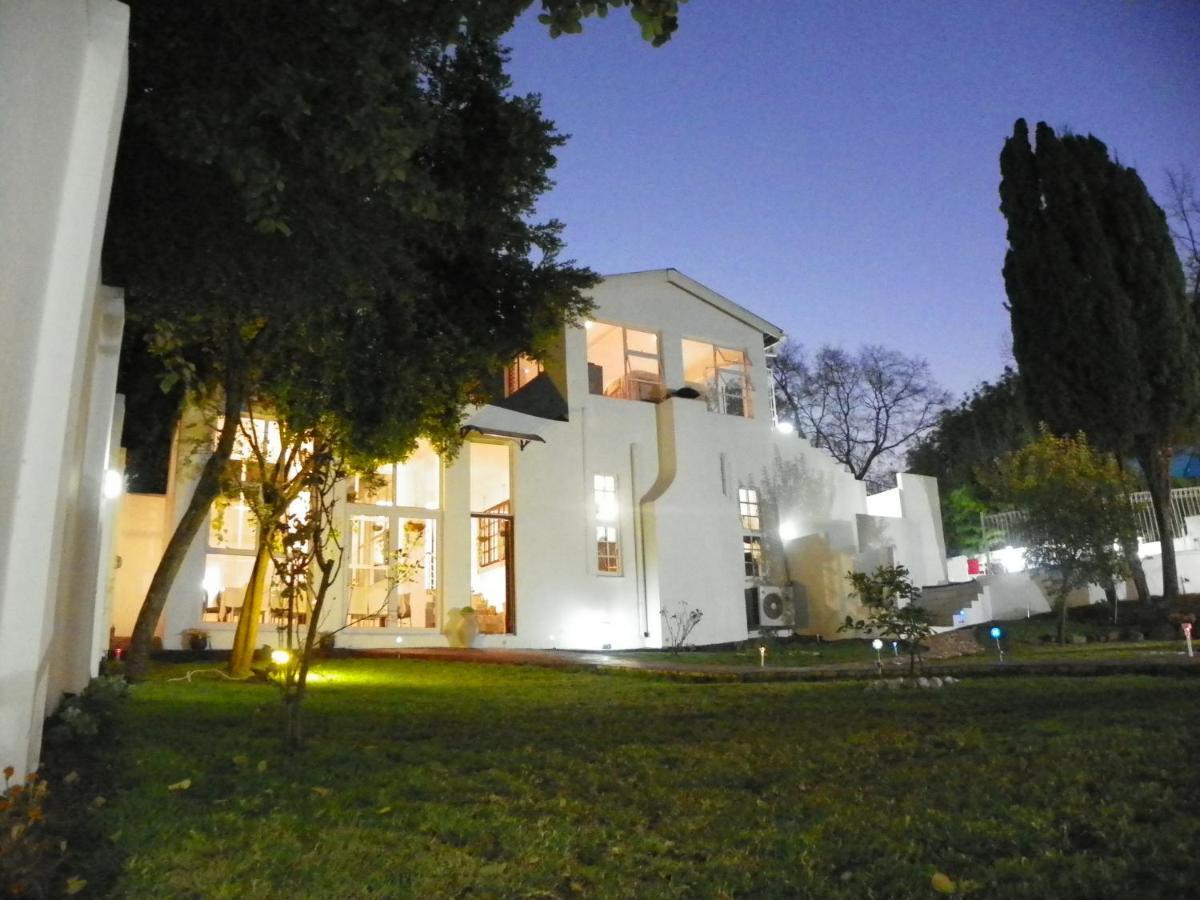 Muco Guest House Johannesburg Buitenkant foto