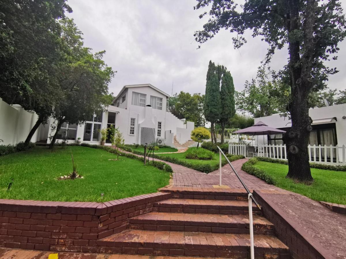 Muco Guest House Johannesburg Buitenkant foto